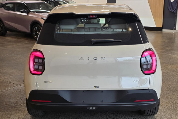 2026 AION AION UT No Series Premium Hatch Image 6