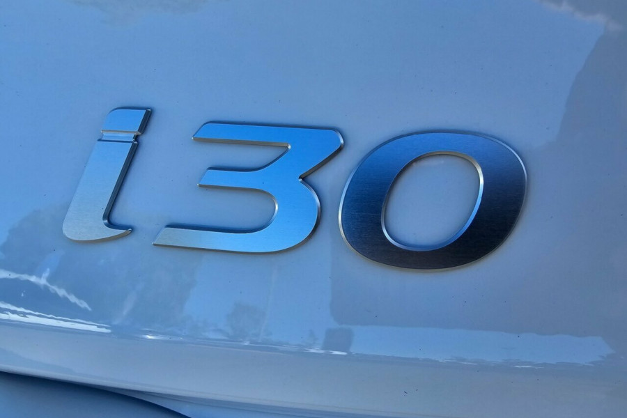 2024 MY25 Hyundai i30 PDe.V6  N Line Premium Hatch Image 11