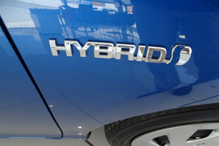 2018 Toyota Prius C NHP10R Hatch Image 16