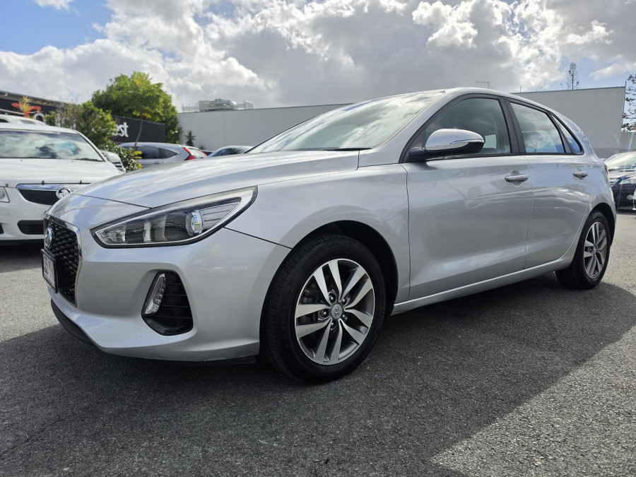 2018 Hyundai i30 PD Active Hatch Image 3