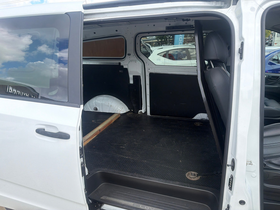 2021 LDV G10 SV7C + Van Image 16
