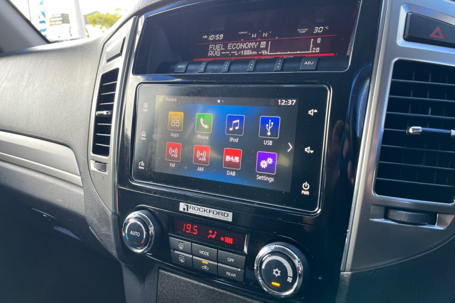 2016 MY17 Mitsubishi Pajero NX Exceed SUV Image 11