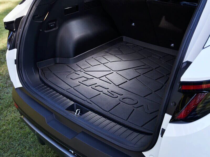 Cargo liner tray 