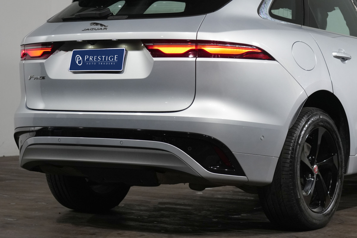 2021 Jaguar F-PACE R-Dynamic SE SUV
