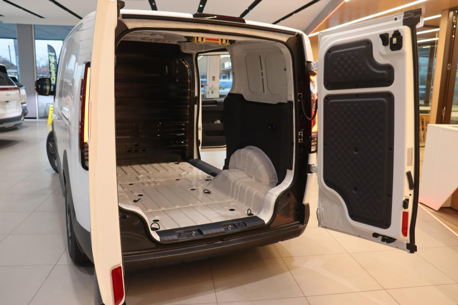 2026 Kia PV5 SW Cargo S Long Range Van Image 35