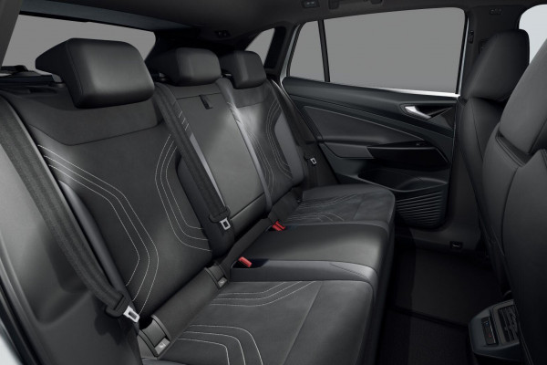 2025 Volkswagen ID. 4 E2 Pro SUV Image 13