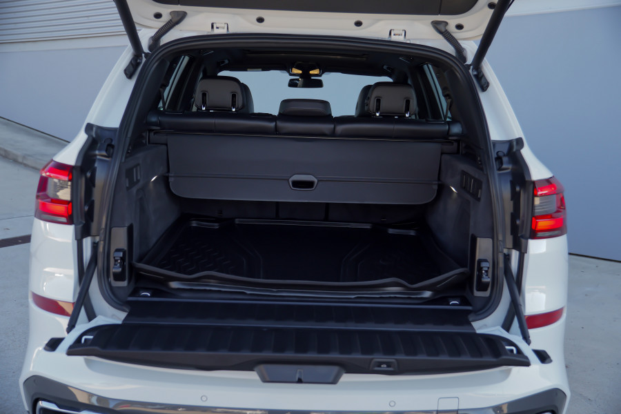 2019 BMW X5 G05 xDrive40i SUV Image 29