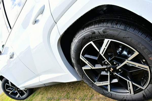 2026 Hyundai Tucson Hybrid NX4.V4 Elite N Line SUV Image 4