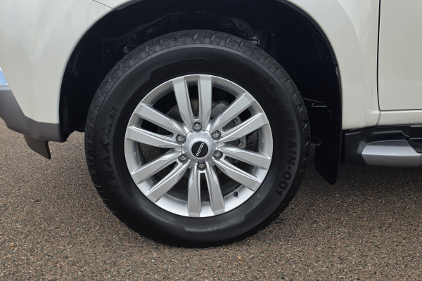 2018 Isuzu MU-X LS-T SUV Image 24