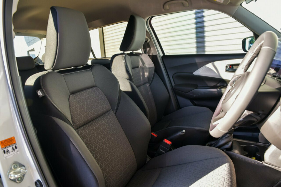 2024 Suzuki Swift UZ Hybrid Plus Hatch Image 18