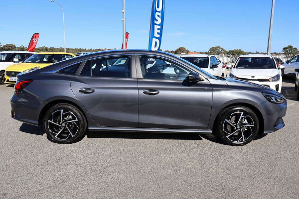 2026 MY25 MG MG5 AP32 Essence Sedan Image 3
