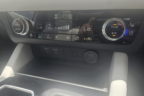 2025 Mitsubishi Outlander ZM Exceed SUV Image 26