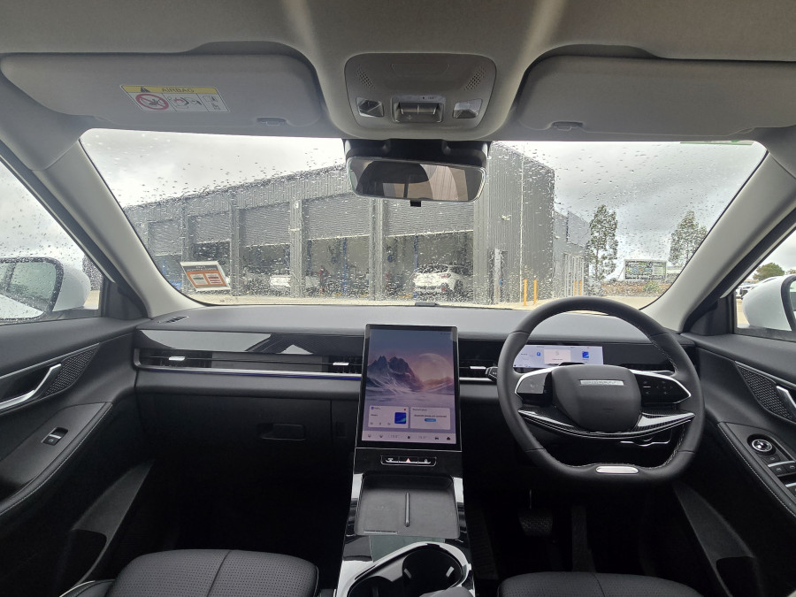 2026 Jaecoo J5  Summit SUV Image 14