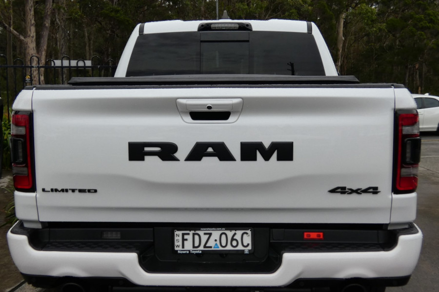 2023 MY22 Ram 1500 DT MY22 LIMITED RAMBOX HYBRID Ute Image 8