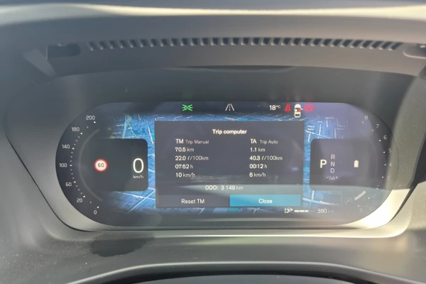 2025 MY26 Volvo XC40 XZ Plus B4 SUV Image 6
