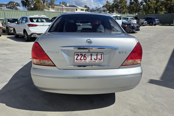 2004 Nissan Pulsar N16 S2 ST-L Sedan Image 4