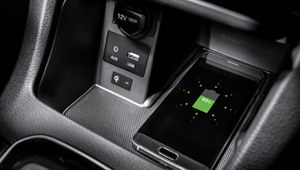 i30 Wireless Charging