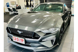 2018 Ford Mustang Coupe Image 3