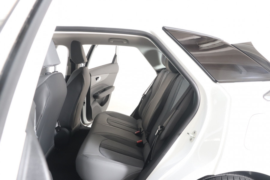 2026 MG MG4 MCE 64KW MCE Hatch Image 13