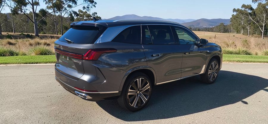 2026 MY25 MG QS IS31 Essence SUV Image 3