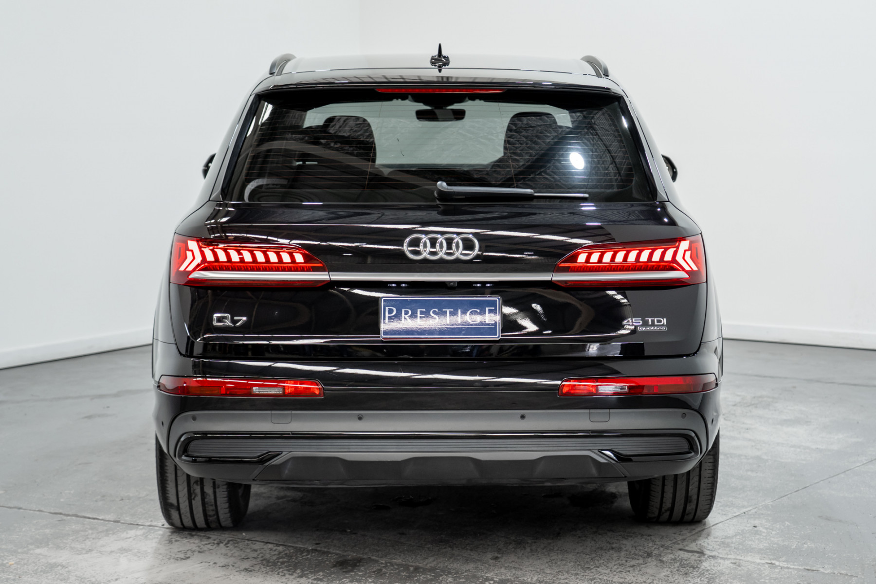 2020 Audi Q7 45 Tdi Quattro SUV Image 9