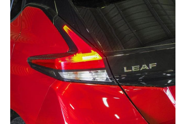 2022 Nissan LEAF ZE1 e+ Hatch Image 3