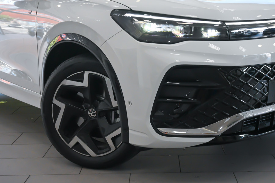 2025 Volkswagen Tiguan CT 150TSI R-Line SUV