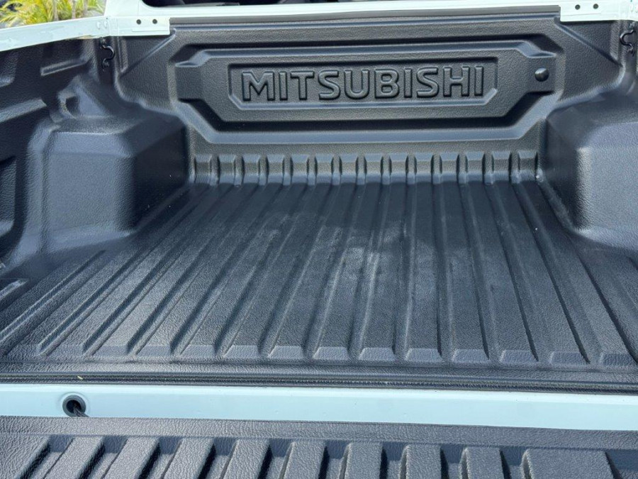 2024 Mitsubishi Triton MV GLS Ute Image 5