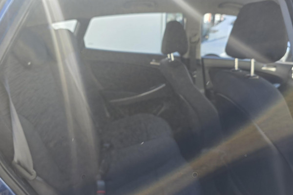 2015 MY16 Hyundai Accent RB3 Active Hatch Image 19