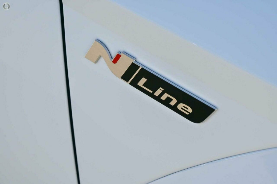 2025 Hyundai KONA SX2.V2 Premium N Line SUV Image 11