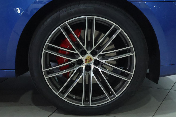 2020 Porsche Macan 95B GTS SUV image 7