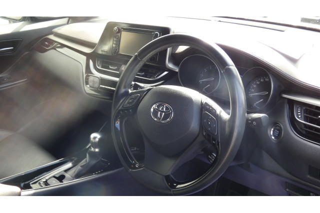 2017 Toyota C-HR NGX10R KOBA 2WD SUV Image 13