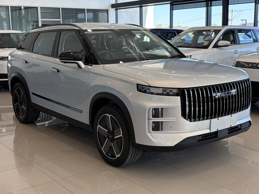 2026 MY25 Jaecoo J7 T35 SHS Summit SUV Image 2