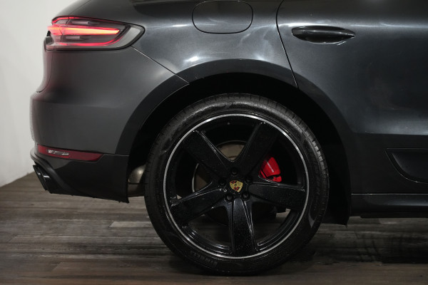 2020 Porsche Macan GTS SUV image 6