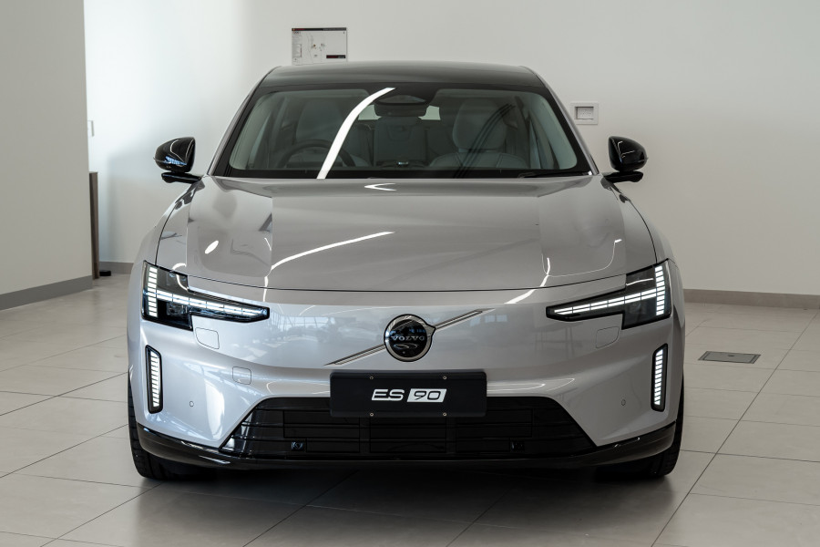2025 MY26 Volvo ES90  Ultra Single Motor Sedan Image 5