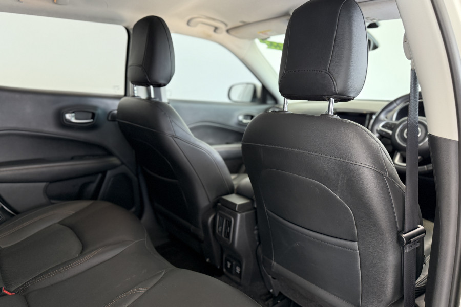 2020 Jeep Compass M6 Limited SUV Image 9