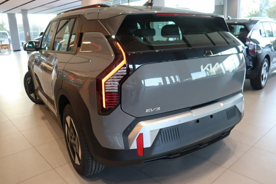 2025 Kia EV3 SV Air Standard Range SUV Image 8