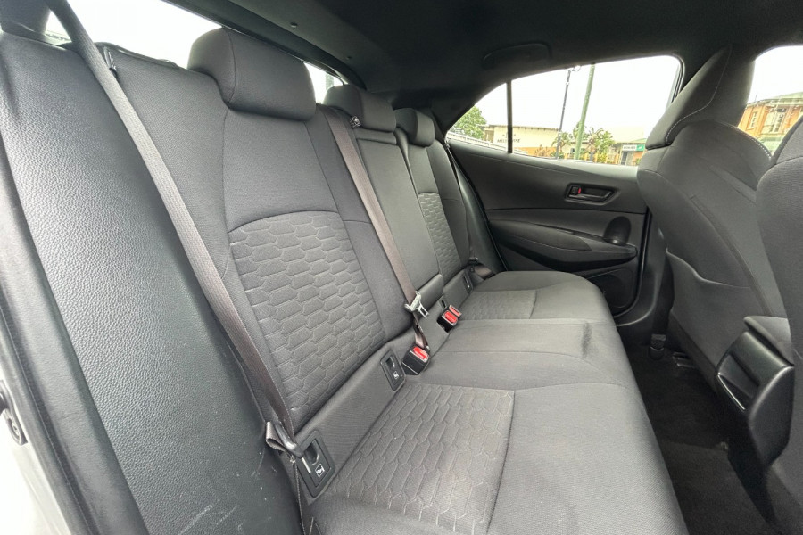 2018 Toyota Corolla ZWE211R Ascent Sport Hybrid Hatch Image 19