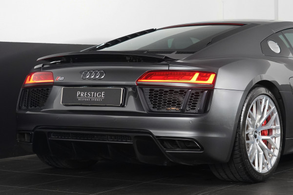 2018 Audi R8 V10 RWS  Coupe Image 31