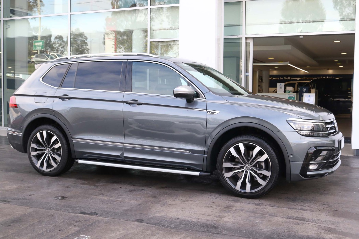 Demo 2021 Volkswagen Tiguan 140TDI Highline Allspace #C078198 Castle ...