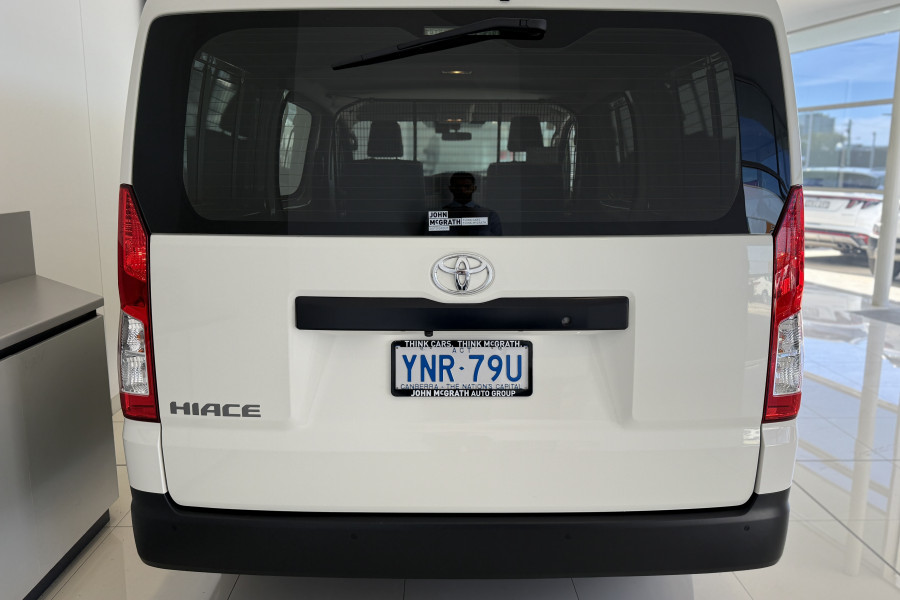 2019 Toyota HiAce Commuter GL Commuter GL Van Image 7