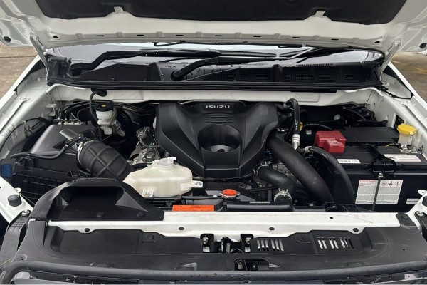 2022 Isuzu MU-X RJ LS-M SUV Image 27