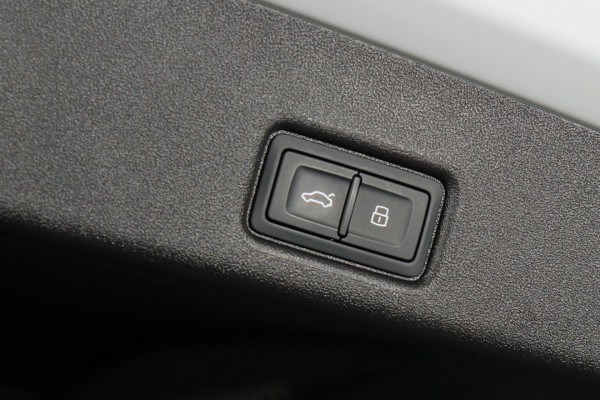 2026 Audi Q5 e-hybrid 270kW SUV image 17