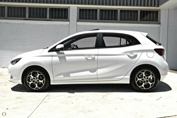 2024 MY24.5 MG MG3 ZP22 Essence Hybrid+ Hatch Image 5