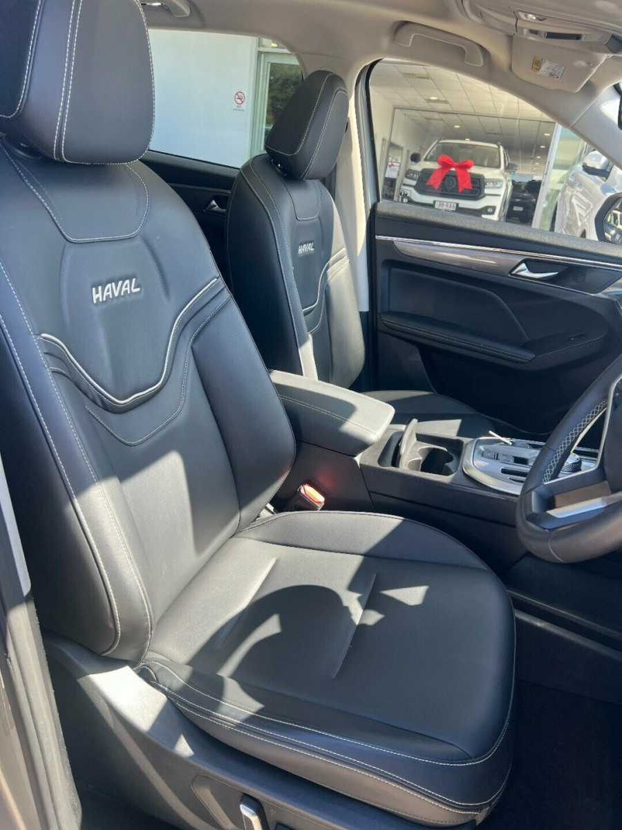 2021 Haval Jolion A01 Ultra SUV Image 18