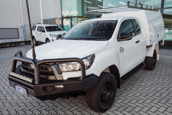 2022 Toyota HiLux GUN126R SR Cab Chassis Image 20