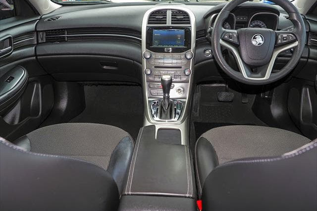 2016 MY15 Holden Malibu EM CD Sedan Image 17