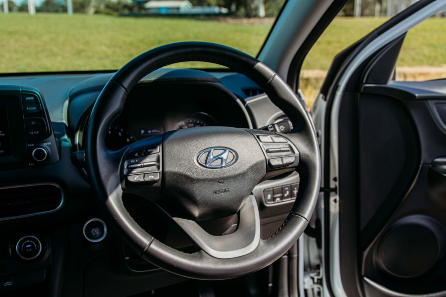 2017 MY18 Hyundai KONA OS Elite SUV Image 28