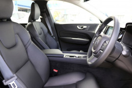 2019 Volvo XC60 UZ D4 Momentum Suv