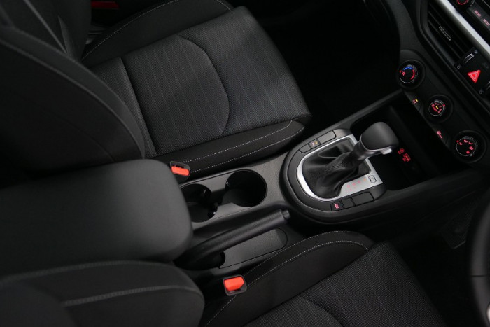 2019 MY20 Kia Cerato Hatch BD Sport with Safety Pack Hatchback Image 7